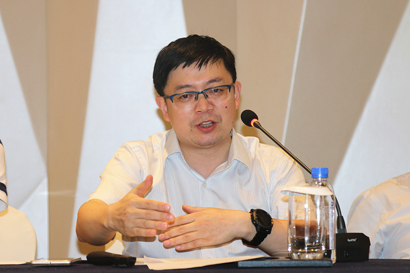 第五届宁波市医学会心脏电生理与起搏分会年会委员会举行