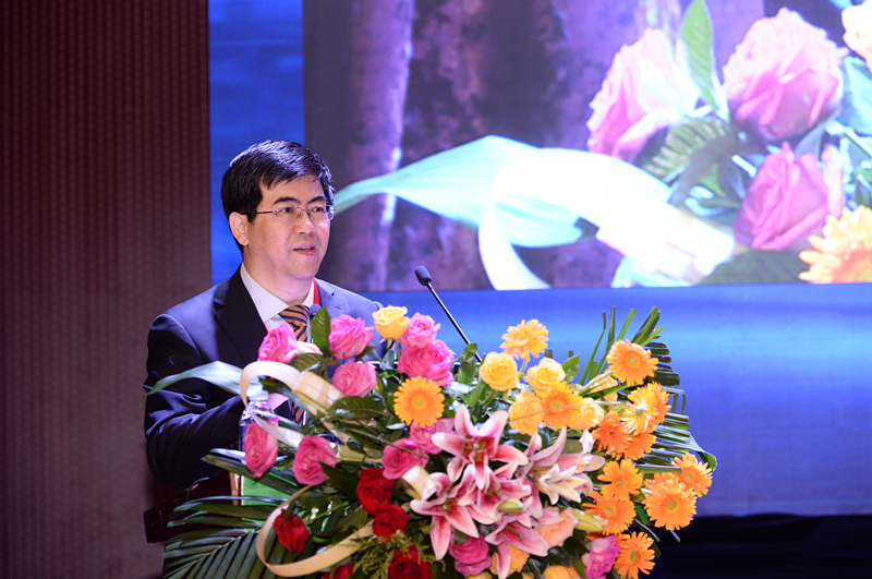 1-王禹教授主持开幕式.JPG