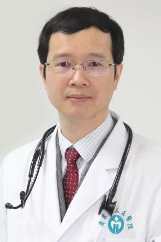黄焕雷.jpg