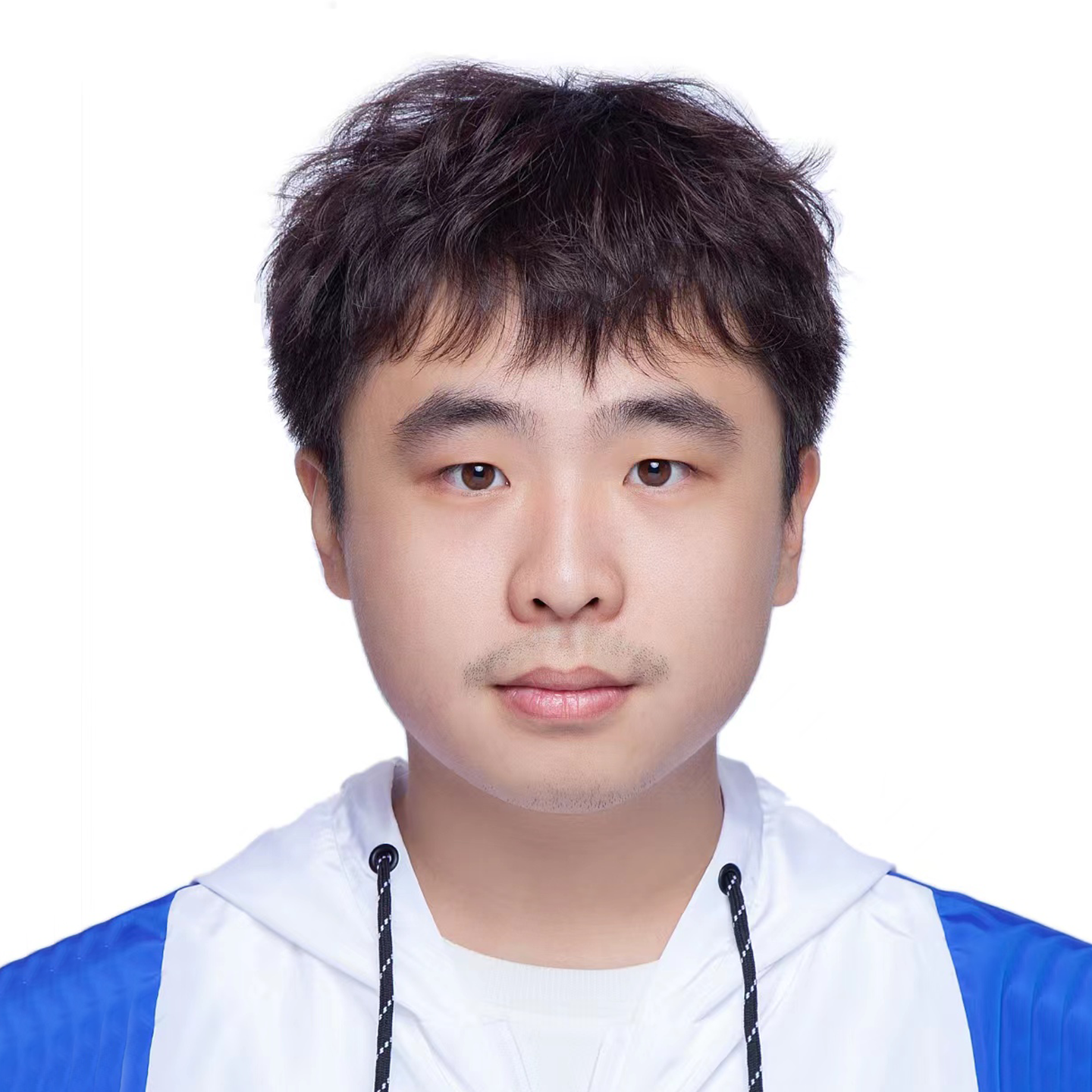 刘志远.png